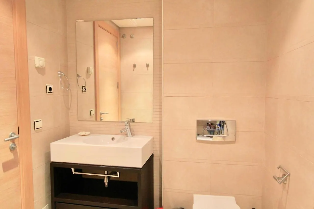 Luxury 2 Bed/2 Bath Sea And Mountain View Marbella Resort Apartment Spain