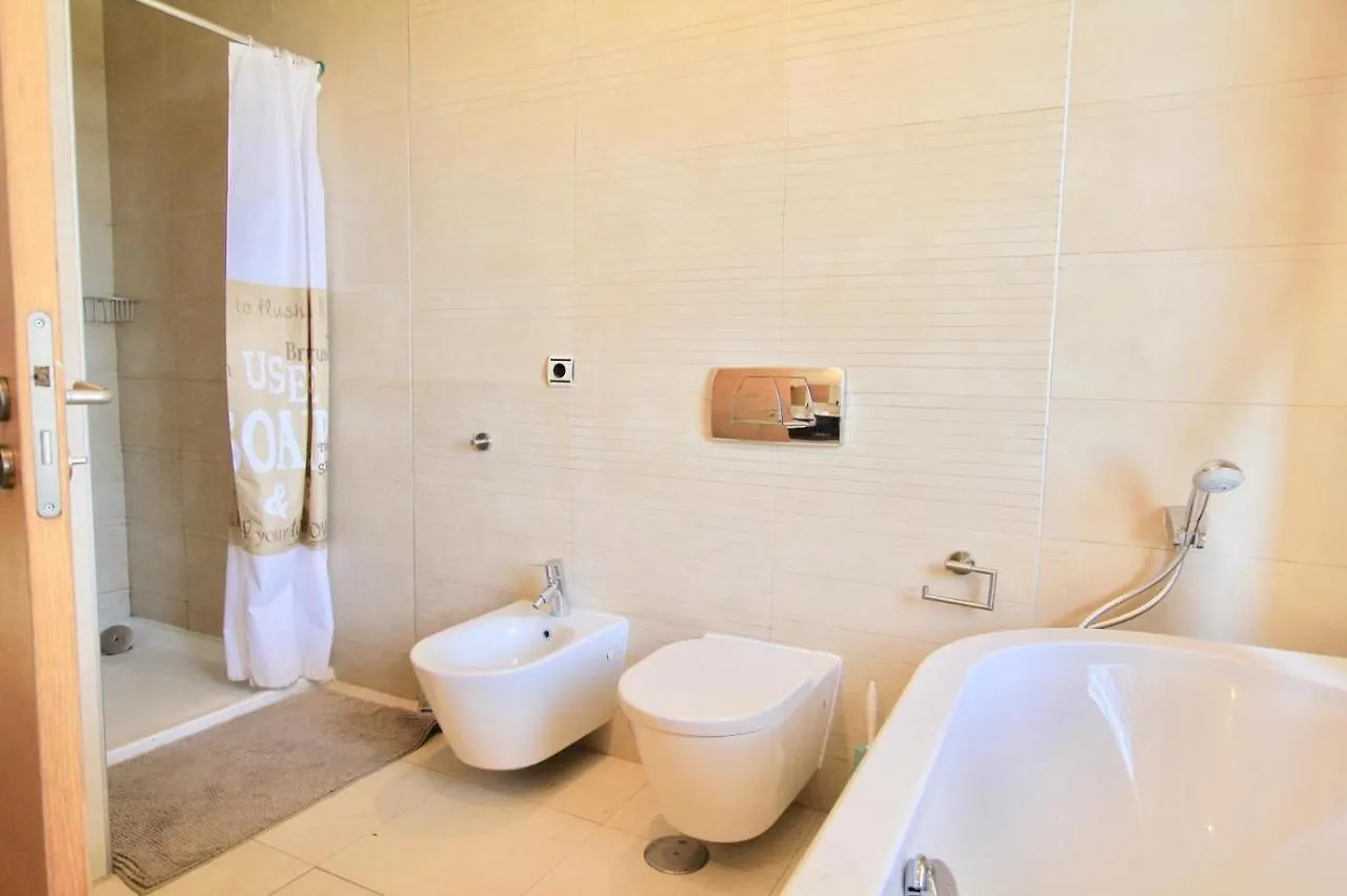 Luxury 2 Bed/2 Bath Sea And Mountain View Marbella Resort Apartment