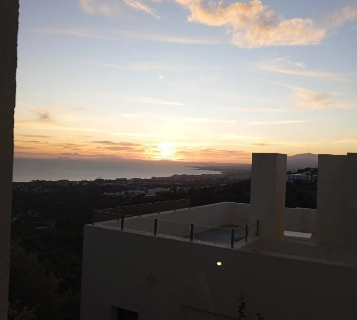 Luxury 2 Bed/2 Bath Sea And Mountain View Marbella Resort Apartment