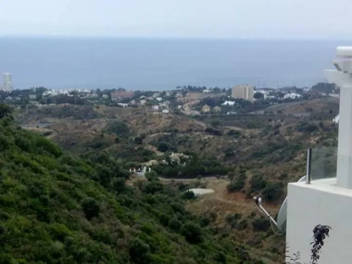Luxury 2 Bed/2 Bath Sea And Mountain View Marbella Resort Apartment Spain